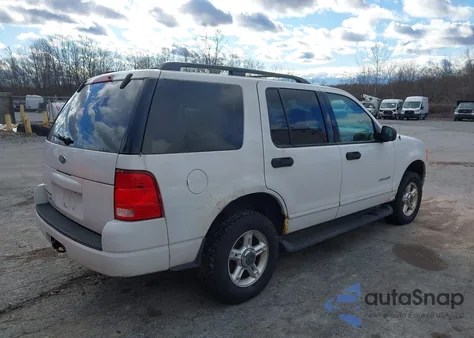 2004 Ford Explorer Nbx/Xlt z USA, uszkodzony, nr VIN 1FMZU73K34UA10565